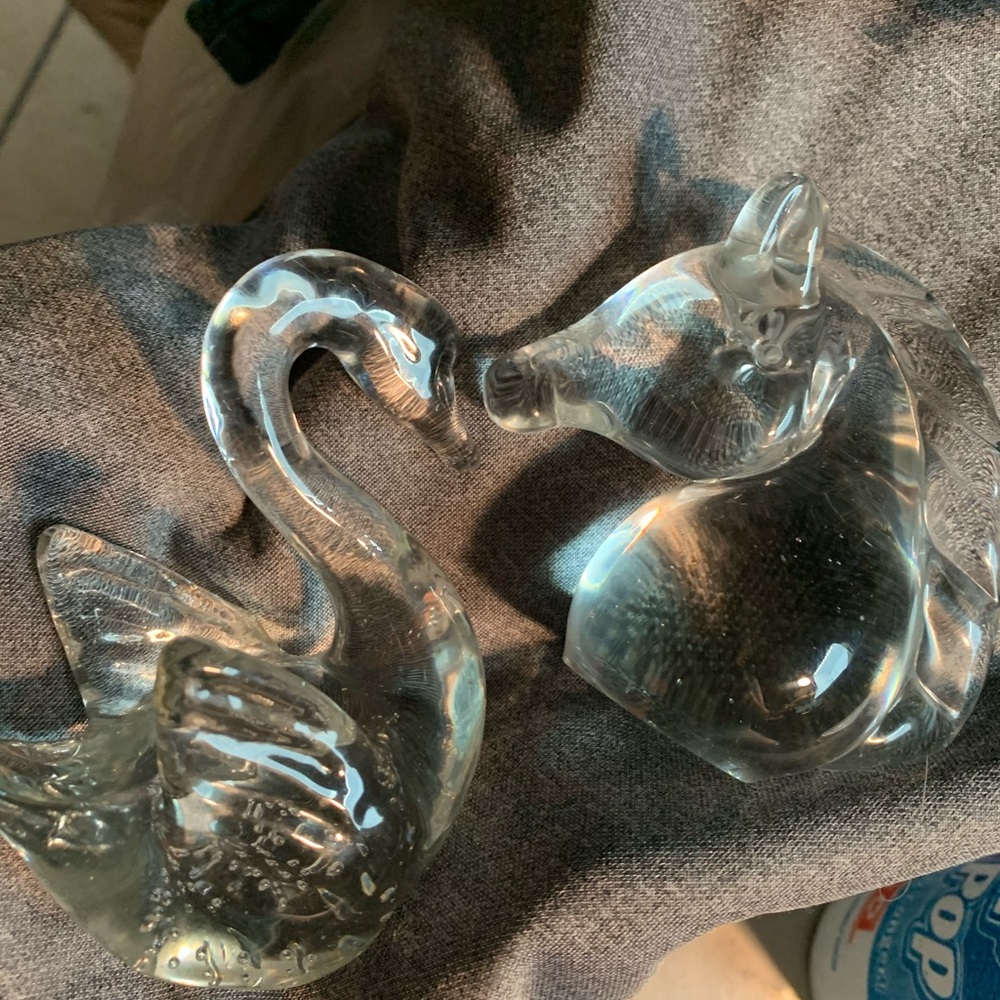 2/Crystal Swan and horse head clear crystal